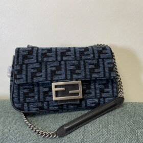 Fendi 017