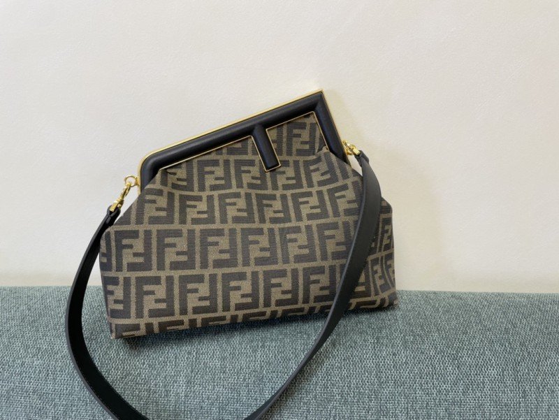 1-1054.jpg Fendi 021 - 图片 1