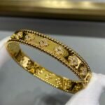 Van Cleef and Arpels Perl??e clovers bracelet medium model - 图片 2