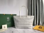 Goyard 104