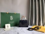 Goyard 114