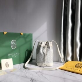 Goyard 136