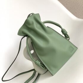 Loewe 015
