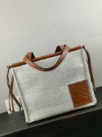 Loewe 043