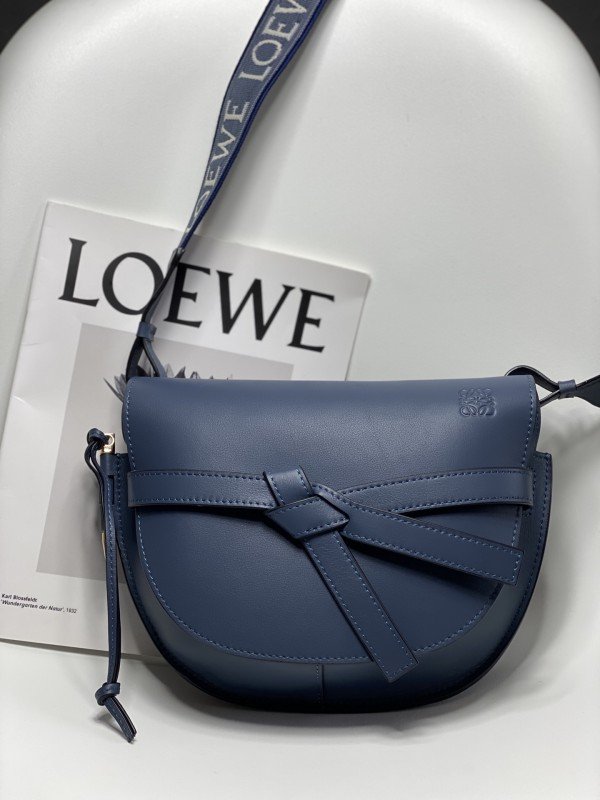 1-1521.jpg Loewe 123 - 图片 1