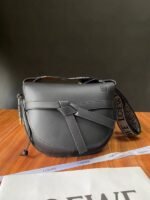 Loewe 137