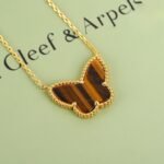 Van Cleef and Arpels Lucky Alhambra butterfly pendant - 图片 4