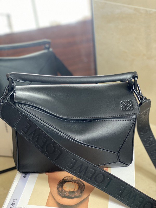 1-1557.jpg Loewe 159 - 图片 1