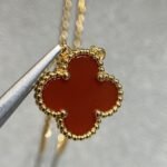 Van Cleef and Arpels Vintage Alhambra pendant - 图片 2