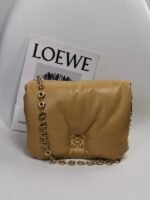 Loewe 245