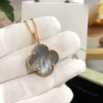 Van Cleef and Arpels Magic Alhambra long necklace 1 motif - 图片 2
