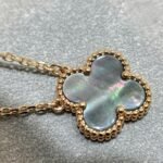 Van Cleef and Arpels Vintage Alhambra pendant - 图片 4
