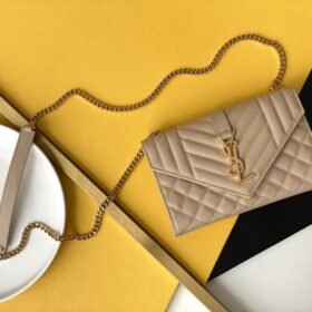 YSL 233