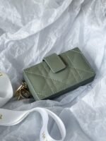 Dior 024