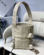 Dior 131