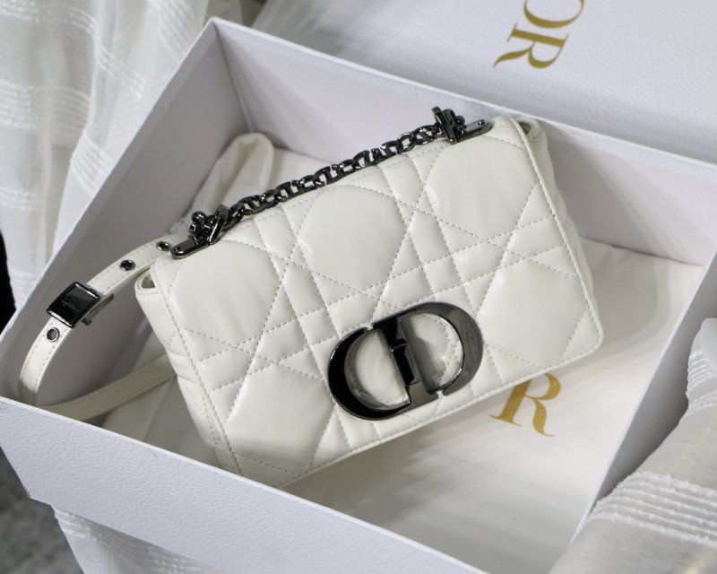 1-2470.jpg Dior 144 - 图片 1