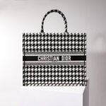 Dior 176