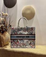 Dior 217
