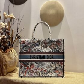 Dior 217