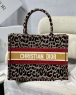 Dior 224