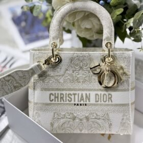 Dior 273
