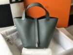 Hermes 048