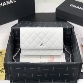Chanel 002