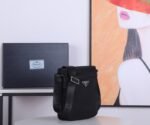 Prada 005