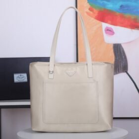 Prada 036