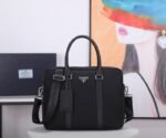 Prada 044