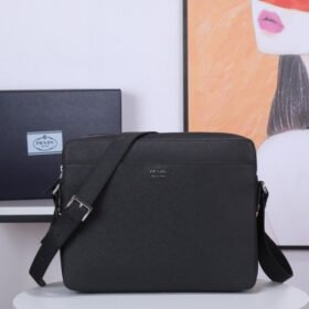 Prada 053