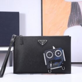 Prada 068