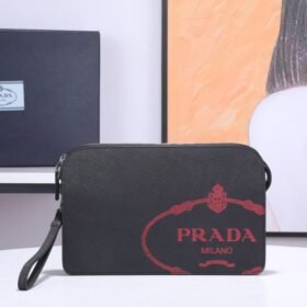 Prada 070
