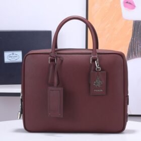 Prada 100