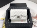 Chanel 025