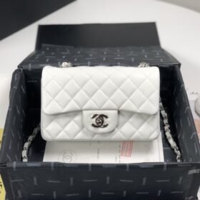 Chanel 025