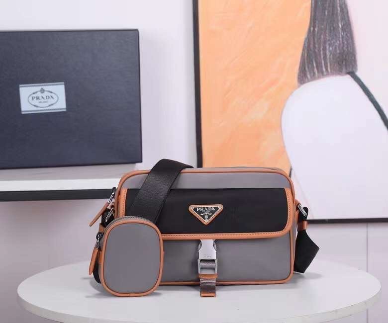 1-3185.jpg Prada 161 - 图片 1