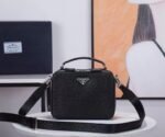 Prada 187