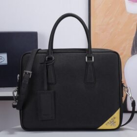Prada 200