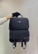 Prada 220