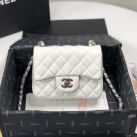 Chanel 037