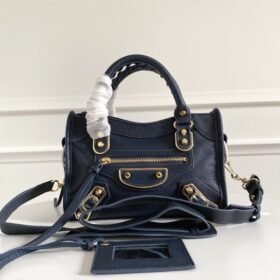 Balenciaga 035