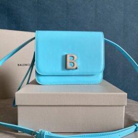 Balenciaga 038