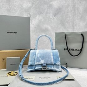 Balenciaga 042