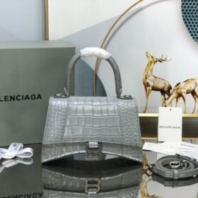 Balenciaga 103