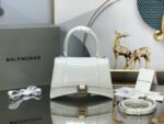 Balenciaga 108