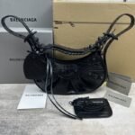Balenciaga 119
