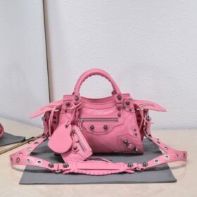 Balenciaga 158