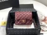 Chanel 057