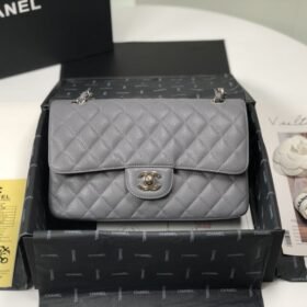 Chanel 072